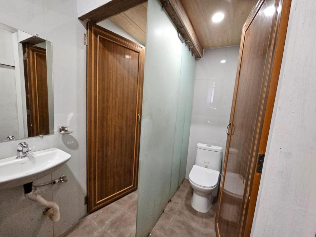 Hotel Padmini International- Sigra Kakarmatha